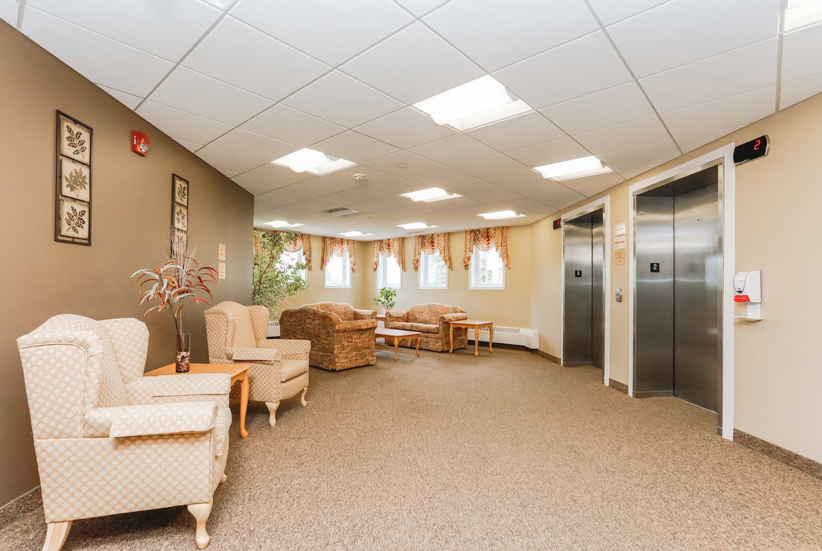 Sitting Area off Elevator