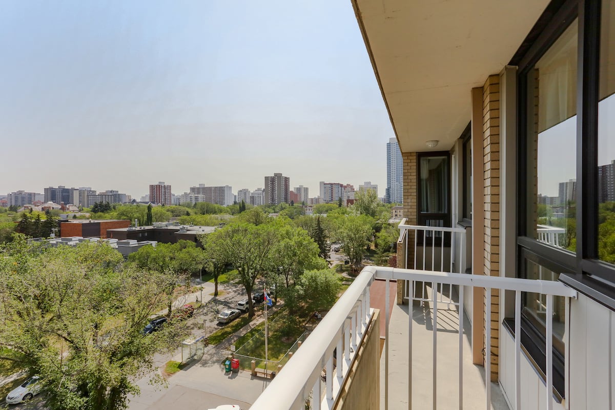 Bachelor Suite Balcony