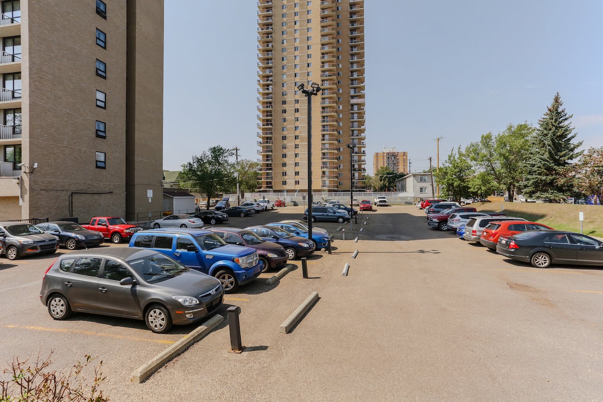 Parking Lot