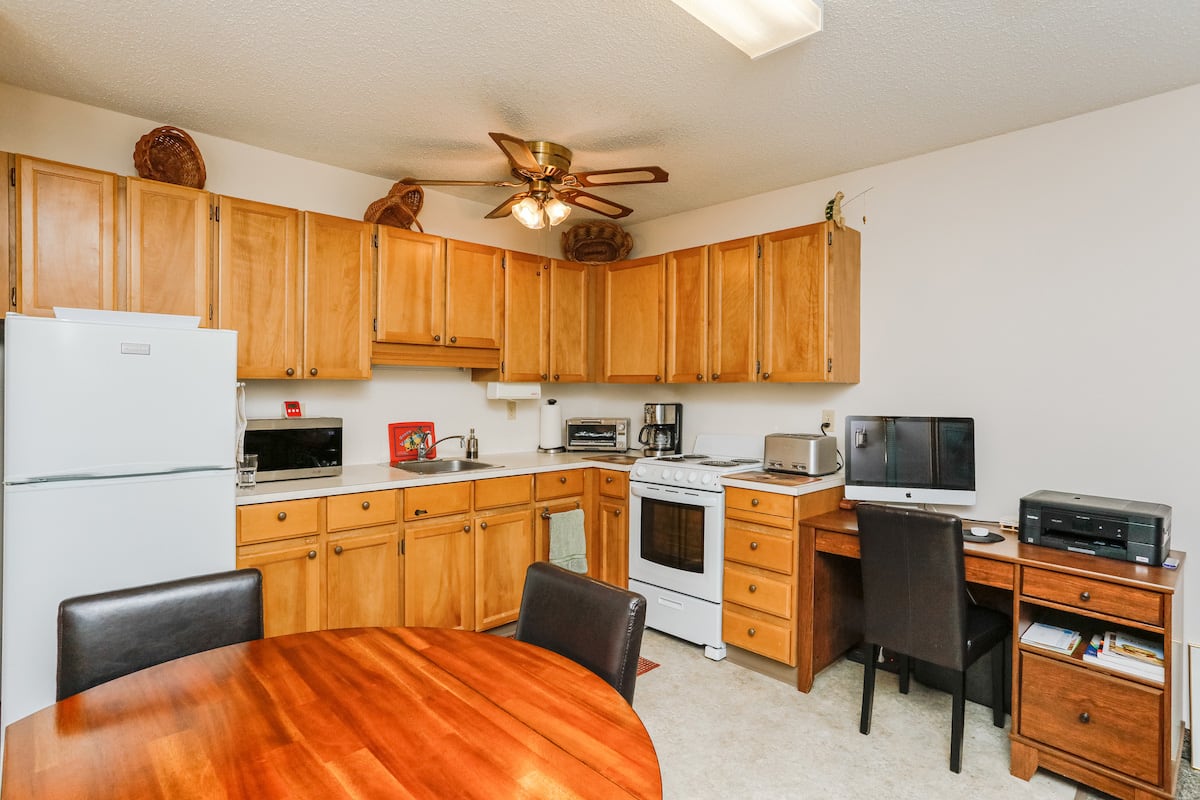 One Bedroom Suite Kitchen ex 2