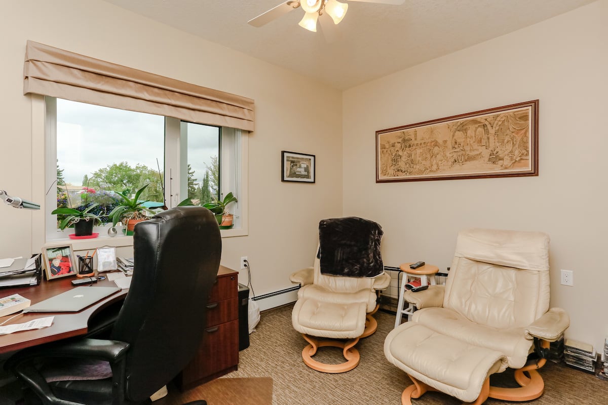Two Bedroom Suite Bedroom Office