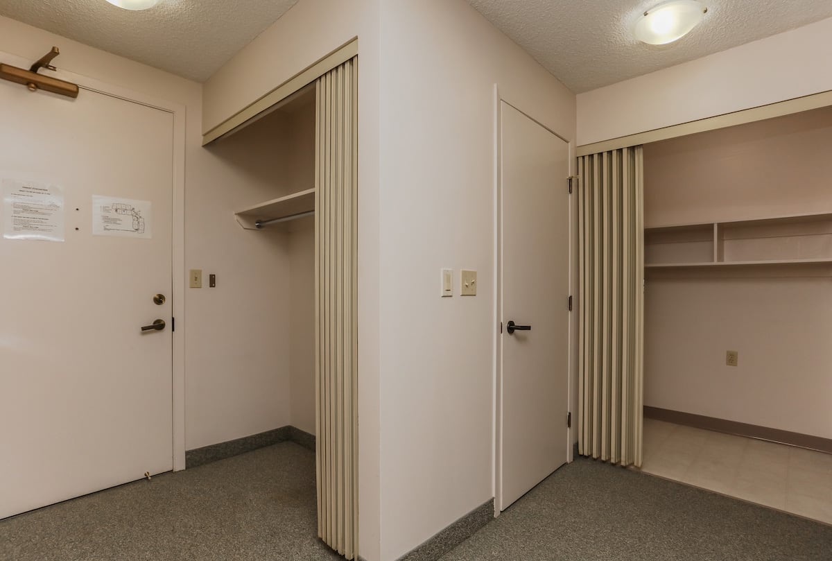 One bedroom suite front closets