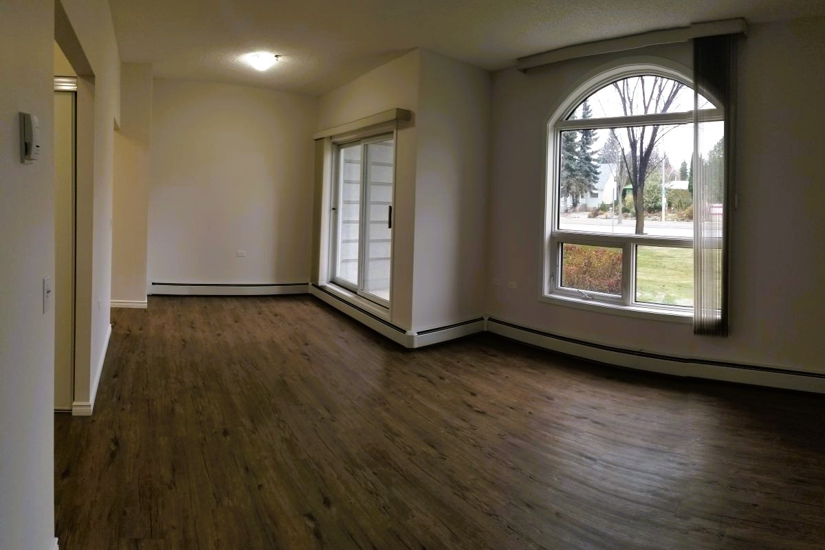 Two Bedroom Ground Suite Living Room